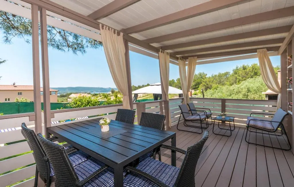 Apartmani Miluska Sveti Filip i Jakov 0*,  Croatia