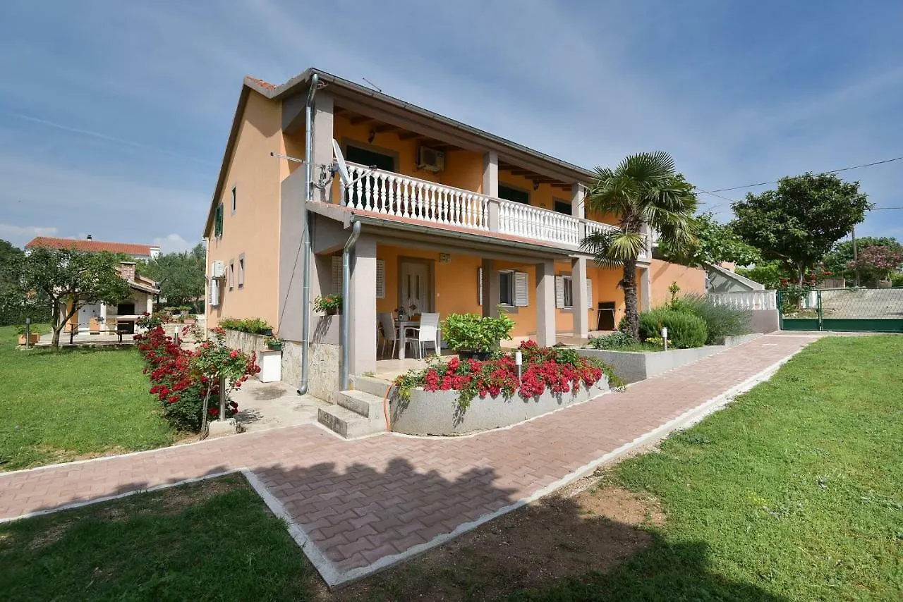 Apartment Apartmani Miluska Sveti Filip i Jakov Croatia