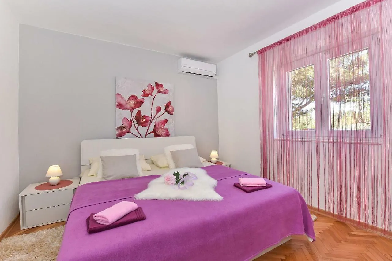 Apartmani Miluska Sveti Filip i Jakov
